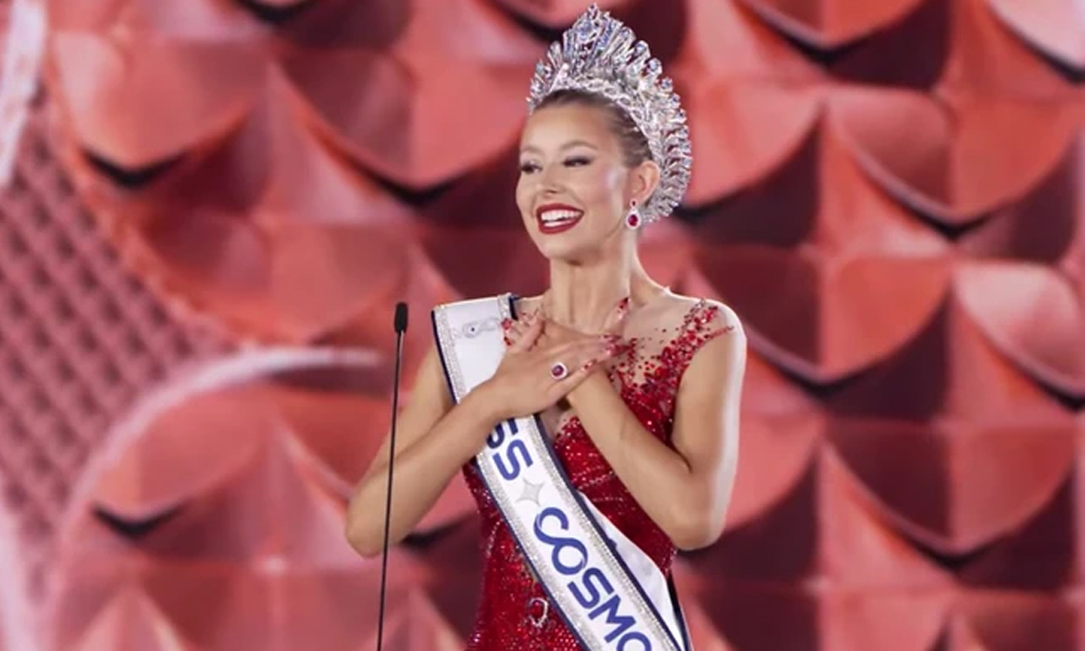 US beauty crowned Miss Cosmo 2025 in Ho Chi Minh City